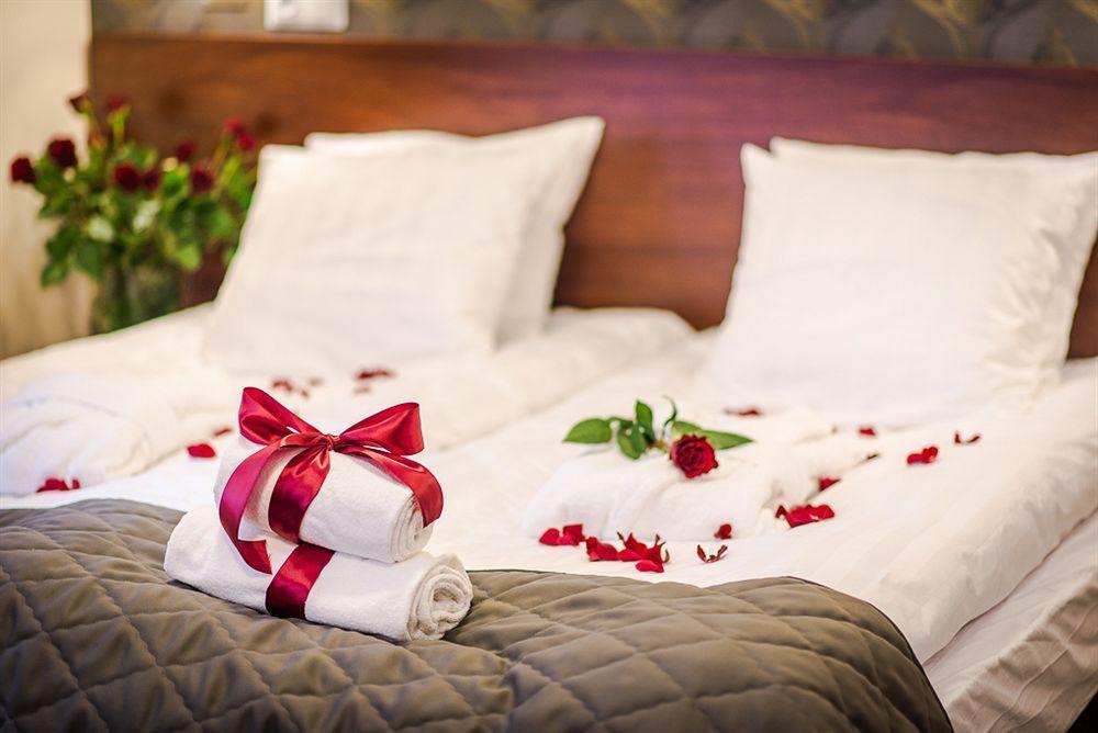City Center Rooms Piotrkowska 91 Lodz  Ngoại thất bức ảnh