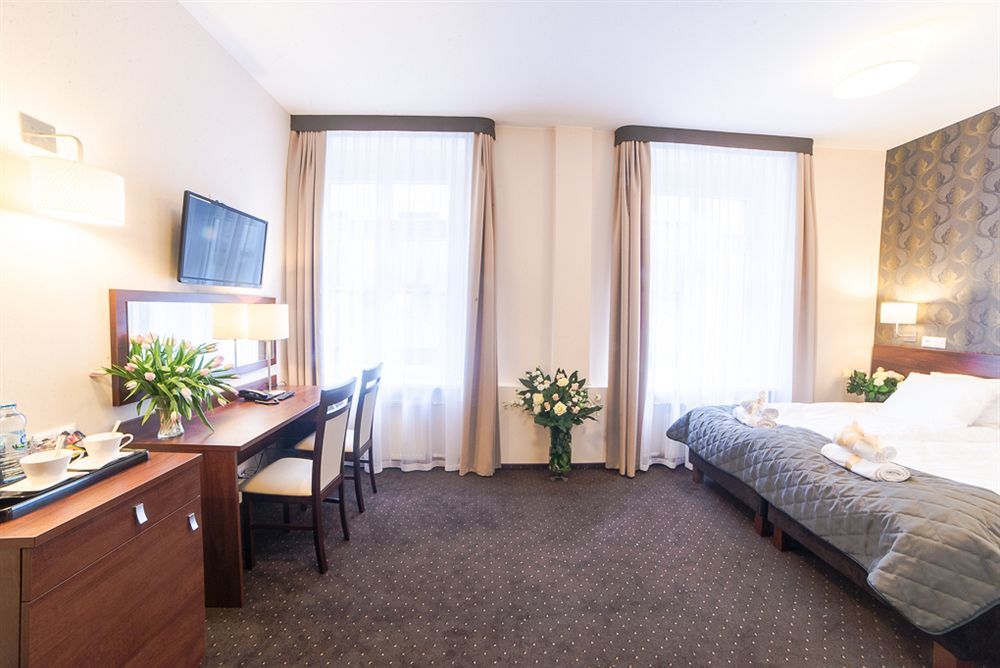 City Center Rooms Piotrkowska 91 Lodz  Ngoại thất bức ảnh