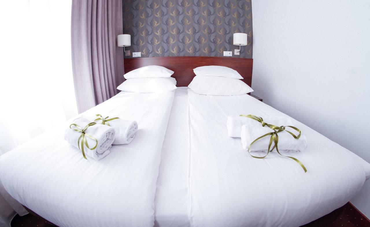 City Center Rooms Piotrkowska 91 Lodz  Ngoại thất bức ảnh