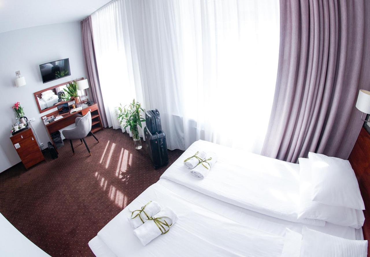 City Center Rooms Piotrkowska 91 Lodz  Ngoại thất bức ảnh