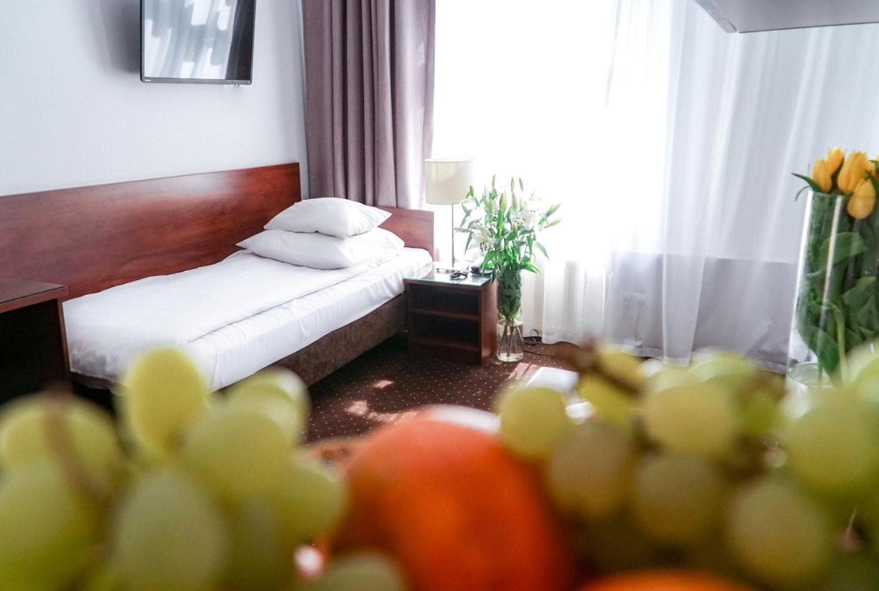 City Center Rooms Piotrkowska 91 Lodz  Ngoại thất bức ảnh